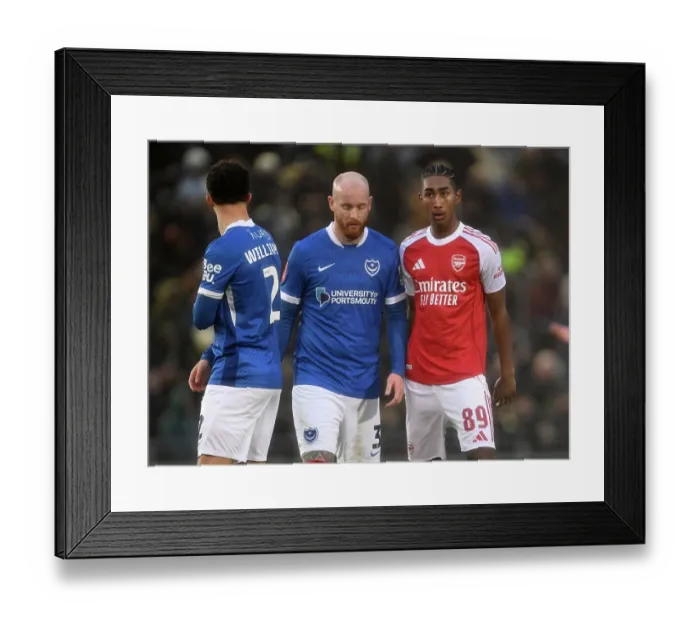 Framed Print : Portsmouth v Arsenal - Emirates FA Cup Third Round