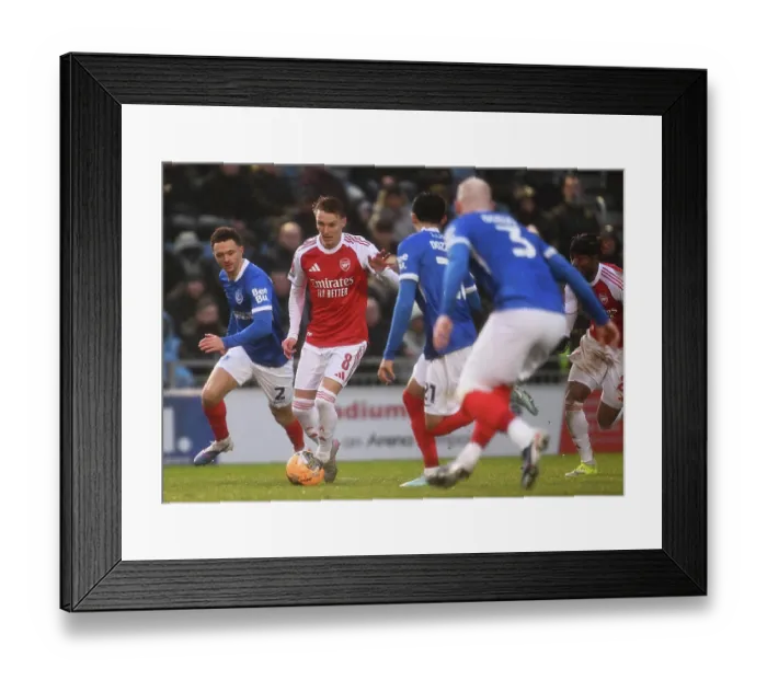 Framed Print : Portsmouth v Arsenal - Emirates FA Cup Third Round