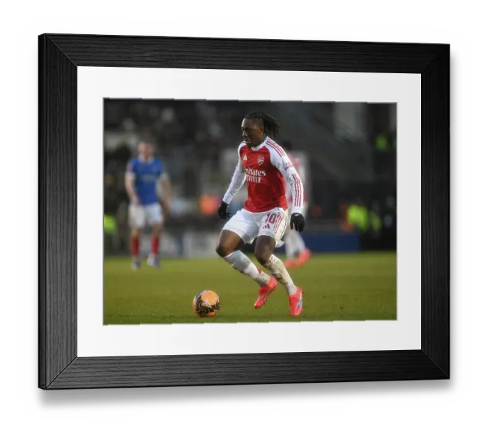 Framed Print : Portsmouth v Arsenal - Emirates FA Cup Third Round