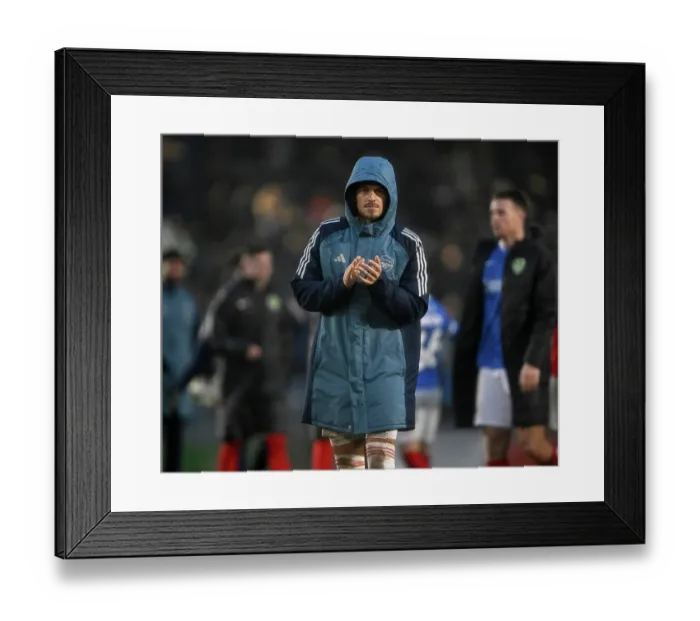 Framed Print : Portsmouth v Arsenal - Emirates FA Cup Third Round Framed Print : Portsmouth v Arsenal - Emirates FA Cup Third Round