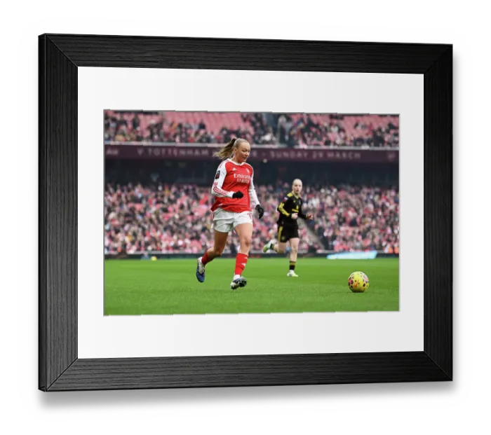 Framed Print : Arsenal v Manchester United - Barclays Women's Super League Arsenal v Manchester United - Barclays Women's Super League Framed Print : Arsenal v Manchester United - Barclays Women's Super League Arsenal v Manchester United - Barclays Women's Super League