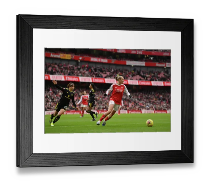 Framed Print : Arsenal v Manchester United - Barclays Women's Super League Arsenal v Manchester United - Barclays Women's Super League Framed Print : Arsenal v Manchester United - Barclays Women's Super League Arsenal v Manchester United - Barclays Women's Super League