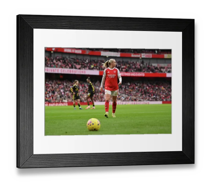 Framed Print : Arsenal v Manchester United - Barclays Women's Super League Arsenal v Manchester United - Barclays Women's Super League Framed Print : Arsenal v Manchester United - Barclays Women's Super League Arsenal v Manchester United - Barclays Women's Super League