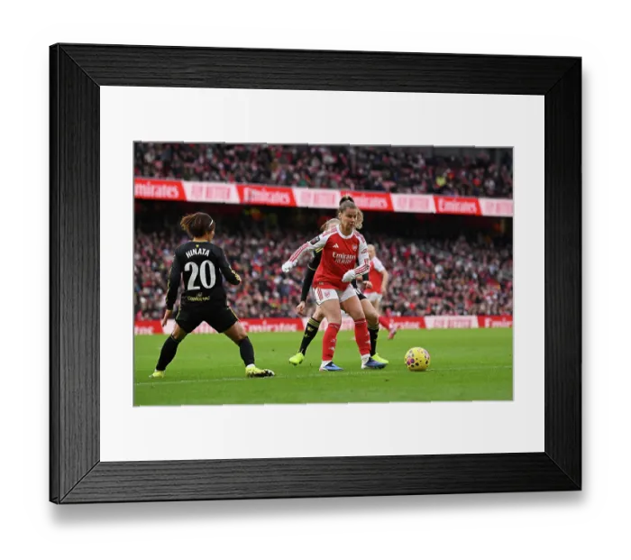 Framed Print : Arsenal v Manchester United - Barclays Women's Super League Arsenal v Manchester United - Barclays Women's Super League Framed Print : Arsenal v Manchester United - Barclays Women's Super League Arsenal v Manchester United - Barclays Women's Super League