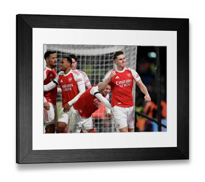 Framed Print : Chelsea v Arsenal - Carabao Cup Semi Final First Leg