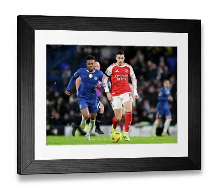Framed Print : Chelsea v Arsenal - Carabao Cup Semi Final First Leg Framed Print : Chelsea v Arsenal - Carabao Cup Semi Final First Leg