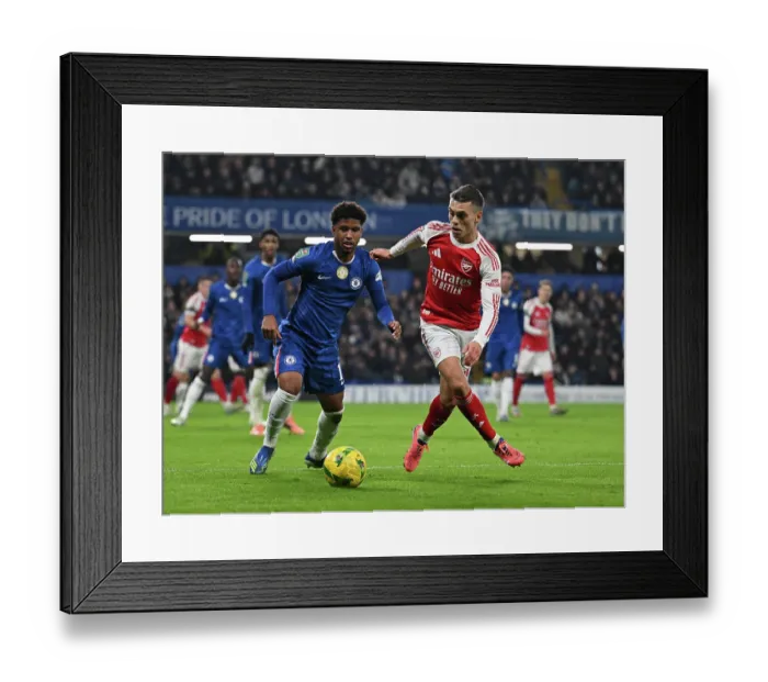 Framed Print : Chelsea v Arsenal - Carabao Cup Semi Final First Leg Framed Print : Chelsea v Arsenal - Carabao Cup Semi Final First Leg