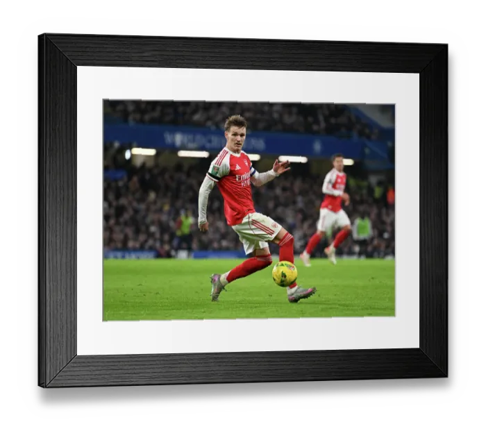 Framed Print : Chelsea v Arsenal - Carabao Cup Semi Final First Leg Framed Print : Chelsea v Arsenal - Carabao Cup Semi Final First Leg