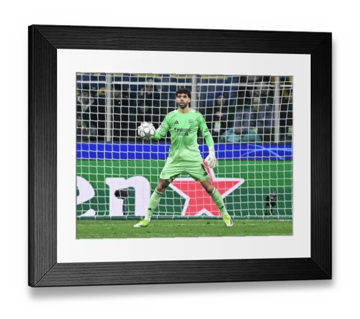 Framed Print : FC Internazionale Milano v Arsenal FC - UEFA Champions League 2025 / 26 League Phase MD7 Framed Print : FC Internazionale Milano v Arsenal FC - UEFA Champions League 2025 / 26 League Phase MD7