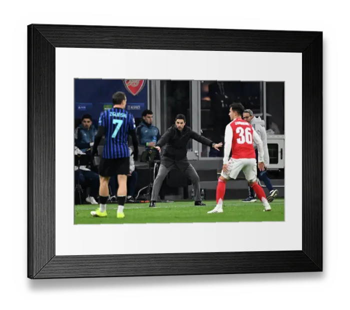 Framed Print : FC Internazionale Milano v Arsenal FC - UEFA Champions League 2025 / 26 League Phase MD7 Framed Print : FC Internazionale Milano v Arsenal FC - UEFA Champions League 2025 / 26 League Phase MD7