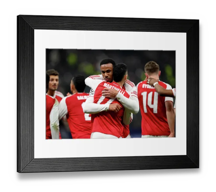 Framed Print : FC Internazionale Milano v Arsenal FC - UEFA Champions League 2025 / 26 League Phase MD7 Framed Print : FC Internazionale Milano v Arsenal FC - UEFA Champions League 2025 / 26 League Phase MD7