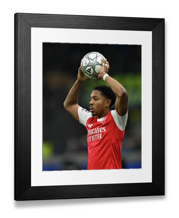Framed Print : FC Internazionale Milano v Arsenal FC - UEFA Champions League 2025 / 26 League Phase MD7 Framed Print : FC Internazionale Milano v Arsenal FC - UEFA Champions League 2025 / 26 League Phase MD7