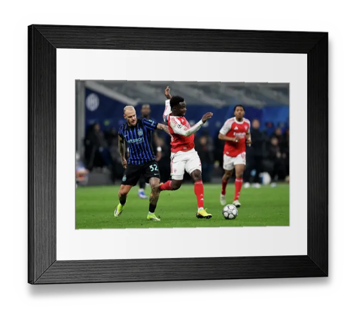 Framed Print : FC Internazionale Milano v Arsenal FC - UEFA Champions League 2025 / 26 League Phase MD7 Framed Print : FC Internazionale Milano v Arsenal FC - UEFA Champions League 2025 / 26 League Phase MD7