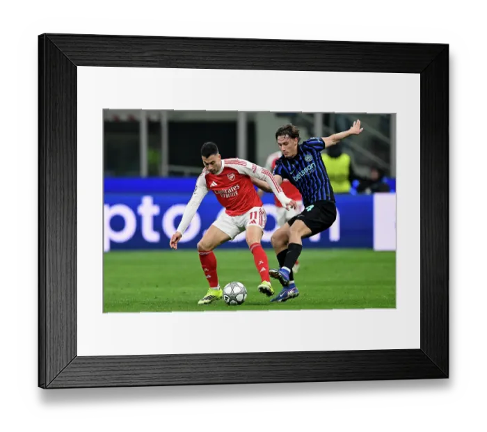 Framed Print : FC Internazionale Milano v Arsenal FC - UEFA Champions League 2025 / 26 League Phase MD7 Framed Print : FC Internazionale Milano v Arsenal FC - UEFA Champions League 2025 / 26 League Phase MD7