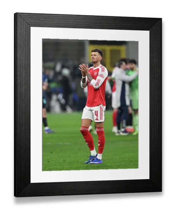 Framed Print : FC Internazionale Milano v Arsenal FC - UEFA Champions League 2025 / 26 League Phase MD7