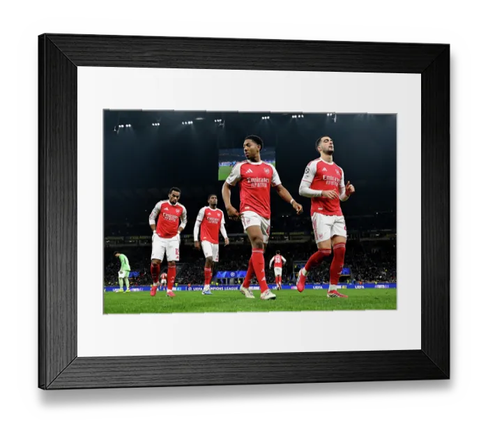 Framed Print : FC Internazionale Milano v Arsenal FC - UEFA Champions League 2025 / 26 League Phase MD7 Framed Print : FC Internazionale Milano v Arsenal FC - UEFA Champions League 2025 / 26 League Phase MD7