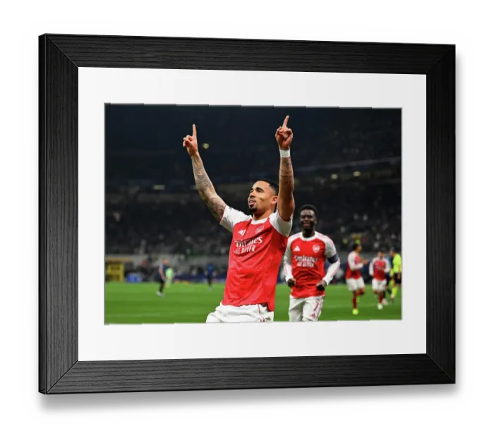 Framed Print : FC Internazionale Milano v Arsenal FC - UEFA Champions League 2025 / 26 League Phase MD7