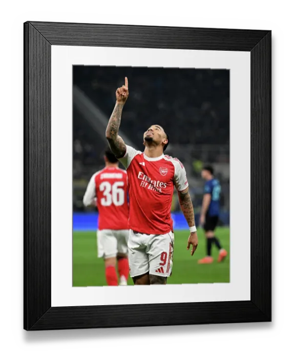 Framed Print : FC Internazionale Milano v Arsenal FC - UEFA Champions League 2025 / 26 League Phase MD7 Framed Print : FC Internazionale Milano v Arsenal FC - UEFA Champions League 2025 / 26 League Phase MD7
