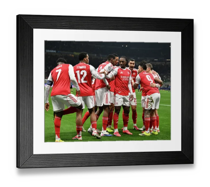 Framed Print : FC Internazionale Milano v Arsenal FC - UEFA Champions League 2025 / 26 League Phase MD7 Framed Print : FC Internazionale Milano v Arsenal FC - UEFA Champions League 2025 / 26 League Phase MD7