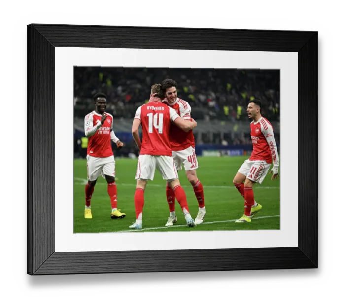 Framed Print : FC Internazionale Milano v Arsenal FC - UEFA Champions League 2025 / 26 League Phase MD7 Framed Print : FC Internazionale Milano v Arsenal FC - UEFA Champions League 2025 / 26 League Phase MD7