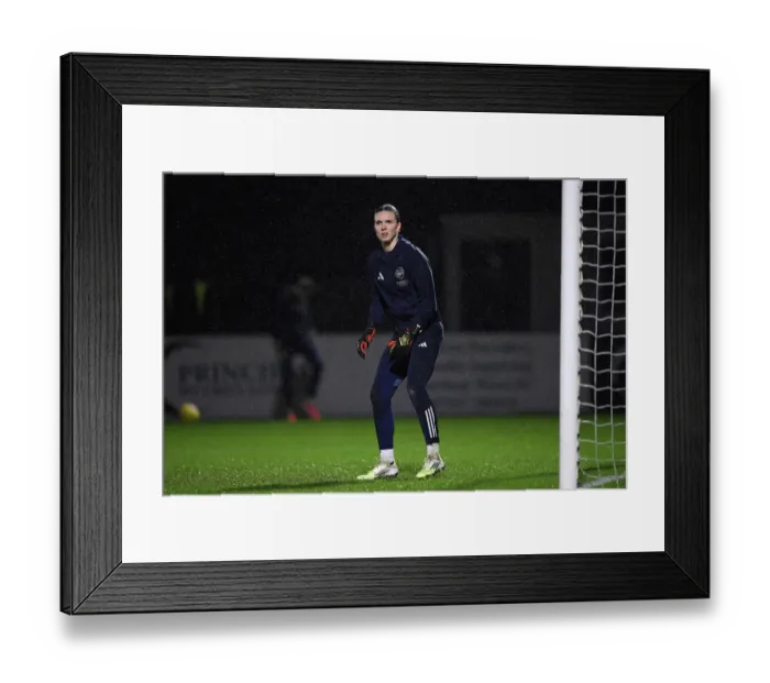 Framed Print : Arsenal v Manchester United - Subway Women's League Cup Semi Final Arsenal v Manchester United - Subway Women's League Cup Semi Final Framed Print : Arsenal v Manchester United - Subway Women's League Cup Semi Final Arsenal v Manchester United - Subway Women's League Cup Semi Final
