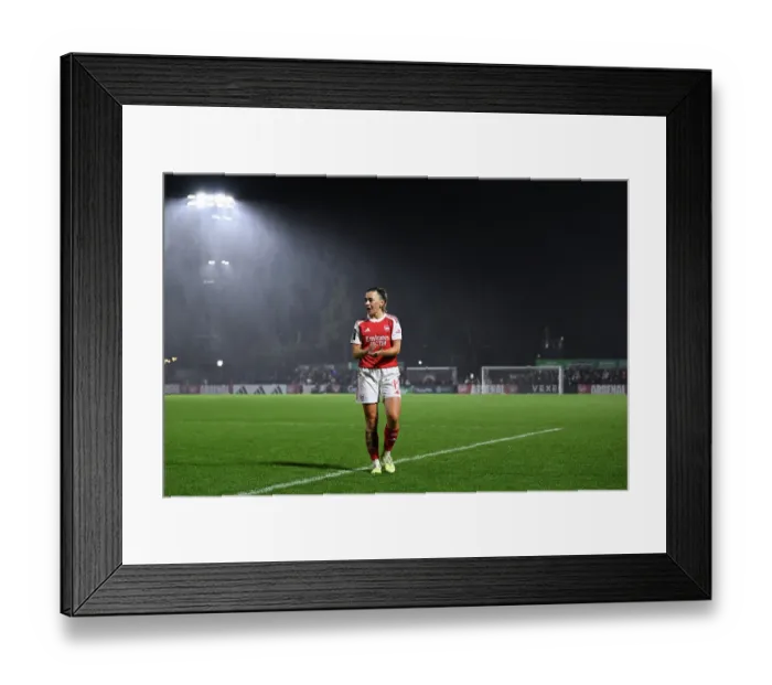 Framed Print : Arsenal v Manchester United - Subway Women's League Cup Semi Final Arsenal v Manchester United - Subway Women's League Cup Semi Final Framed Print : Arsenal v Manchester United - Subway Women's League Cup Semi Final Arsenal v Manchester United - Subway Women's League Cup Semi Final