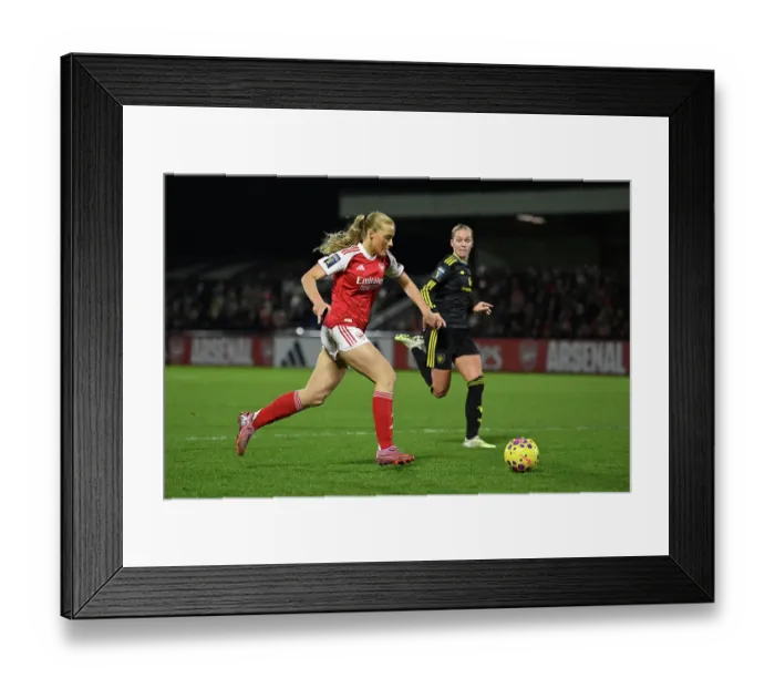 Framed Print : Arsenal v Manchester United - Subway Women's League Cup Semi Final Arsenal v Manchester United - Subway Women's League Cup Semi Final Framed Print : Arsenal v Manchester United - Subway Women's League Cup Semi Final Arsenal v Manchester United - Subway Women's League Cup Semi Final