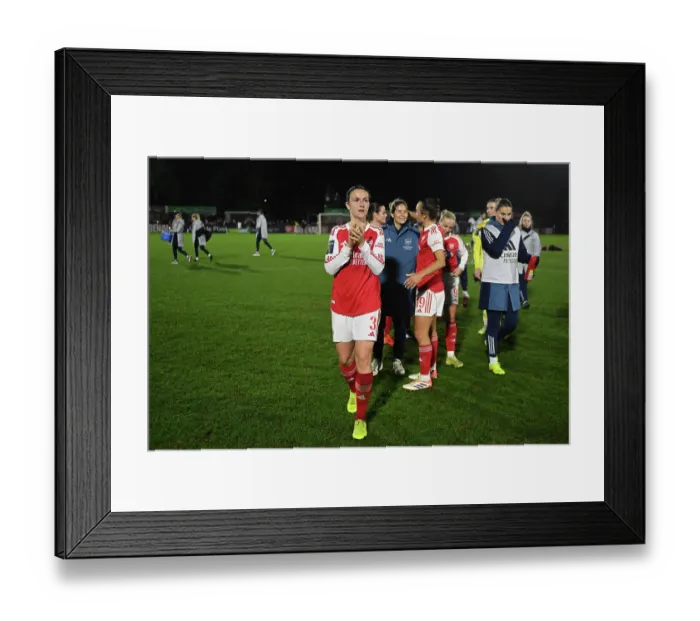 Framed Print : Arsenal v Manchester United - Subway Women's League Cup Semi Final Arsenal v Manchester United - Subway Women's League Cup Semi Final Framed Print : Arsenal v Manchester United - Subway Women's League Cup Semi Final Arsenal v Manchester United - Subway Women's League Cup Semi Final