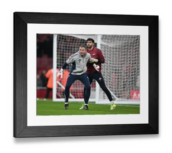 Framed Print : Arsenal v Manchester United - Premier League