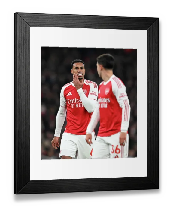 Framed Print : Arsenal v Manchester United - Premier League Framed Print : Arsenal v Manchester United - Premier League