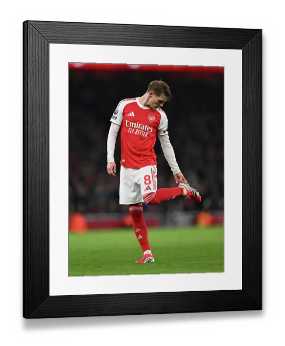 Framed Print : Arsenal v Manchester United - Premier League