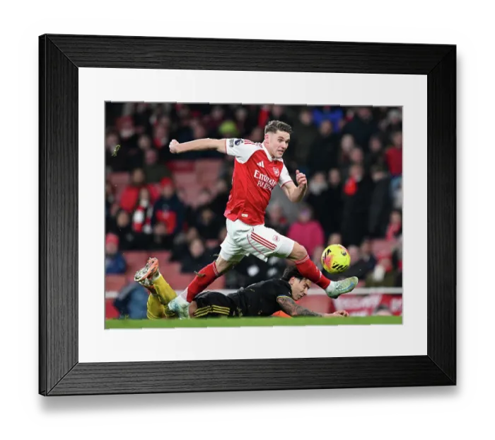 Framed Print : Arsenal v Manchester United - Premier League