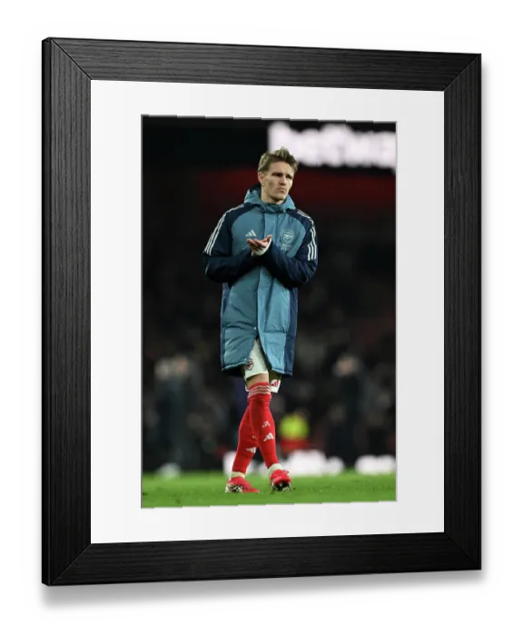 Framed Print : Arsenal v Manchester United - Premier League