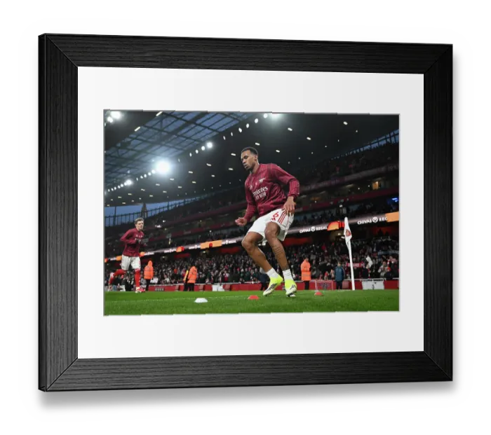 Framed Print : Arsenal v Manchester United - Premier League