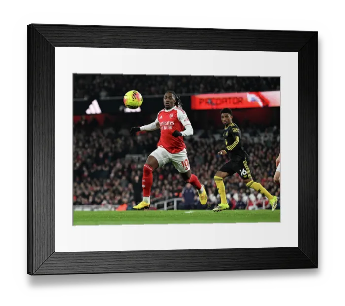 Framed Print : Arsenal v Manchester United - Premier League