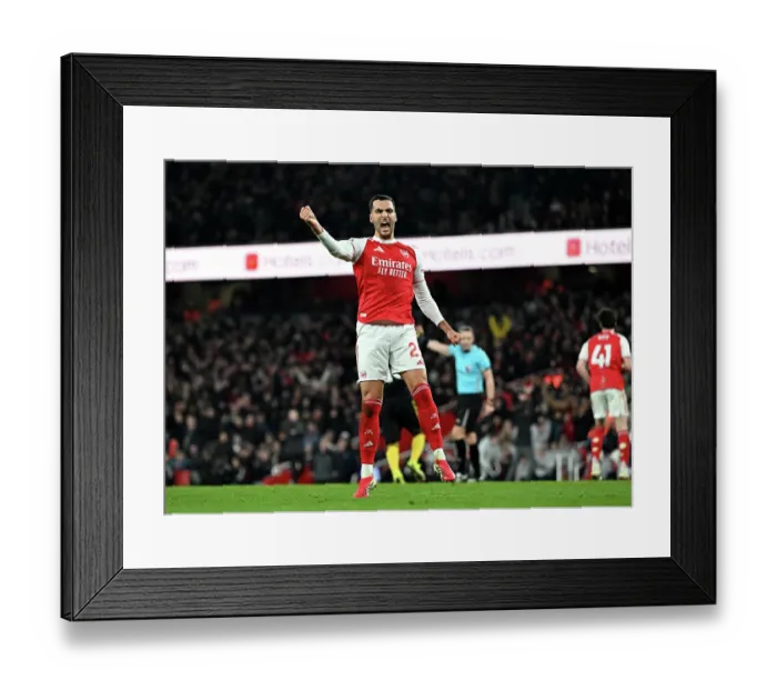 Framed Print : Arsenal v Manchester United - Premier League
