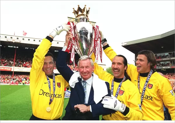 Arsenal goalkeeping coach Bob Wilson with goalkeepers Richard Wright, David Seaman