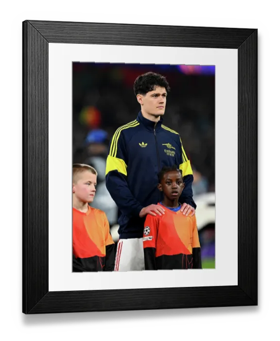 Framed Print : Arsenal FC v FC Kairat Almaty - UEFA Champions League 2025 / 26 League Phase MD8 Framed Print : Arsenal FC v FC Kairat Almaty - UEFA Champions League 2025 / 26 League Phase MD8