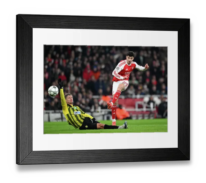 Framed Print : Arsenal FC v FC Kairat Almaty - UEFA Champions League 2025 / 26 League Phase MD8 Framed Print : Arsenal FC v FC Kairat Almaty - UEFA Champions League 2025 / 26 League Phase MD8