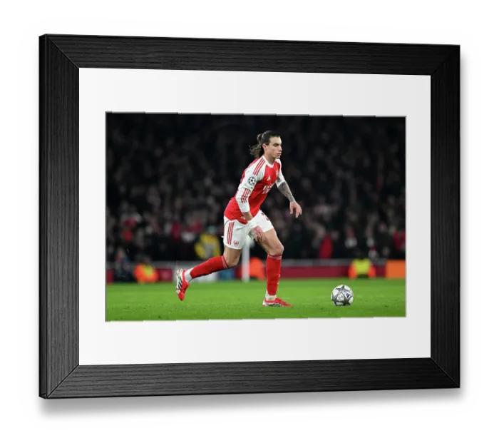 Framed Print : Arsenal FC v FC Kairat Almaty - UEFA Champions League 2025 / 26 League Phase MD8