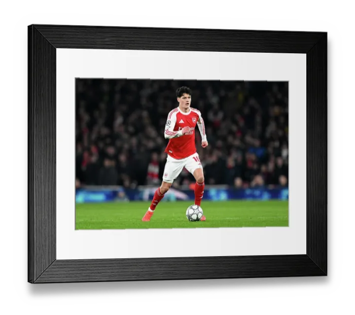 Framed Print : Arsenal FC v FC Kairat Almaty - UEFA Champions League 2025 / 26 League Phase MD8 Framed Print : Arsenal FC v FC Kairat Almaty - UEFA Champions League 2025 / 26 League Phase MD8