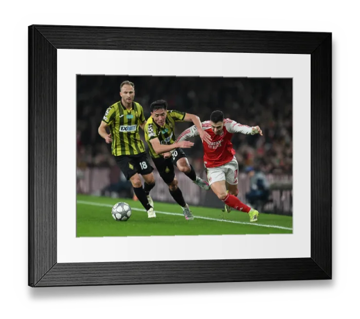 Framed Print : Arsenal FC v FC Kairat Almaty - UEFA Champions League 2025 / 26 League Phase MD8