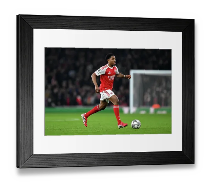 Framed Print : Arsenal FC v FC Kairat Almaty - UEFA Champions League 2025 / 26 League Phase MD8 Framed Print : Arsenal FC v FC Kairat Almaty - UEFA Champions League 2025 / 26 League Phase MD8