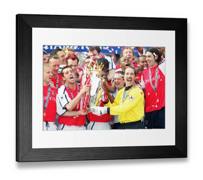 Framed Print : Arsenal's Historic 4-3 FA Premiership Victory over Everton at Highbury (2002)