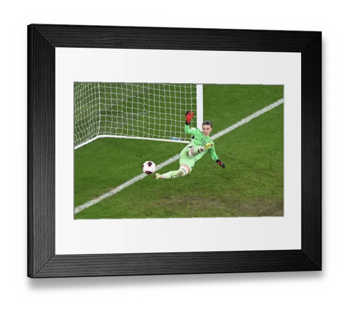 Framed Print : Arsenal Women FC v SC Corinthians - FIFA Women's Champions Cup 2026 Final
