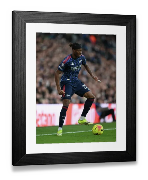 Framed Print : Leeds United v Arsenal - Premier League