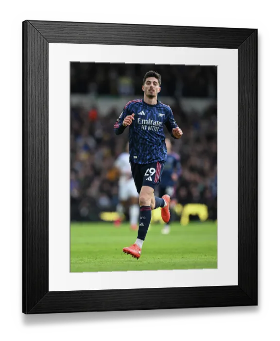 Framed Print : Leeds United v Arsenal - Premier League