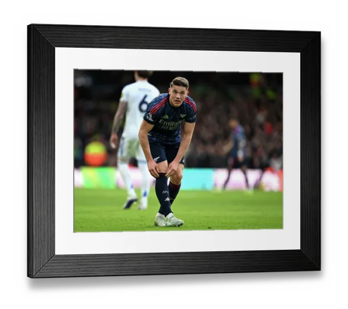 Framed Print : Leeds United v Arsenal - Premier League