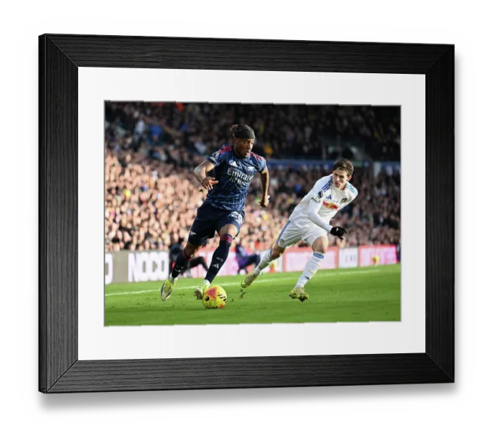 Framed Print : Leeds United v Arsenal - Premier League