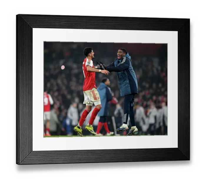 Framed Print : Arsenal v Chelsea - Carabao Cup Semi Final Second Leg